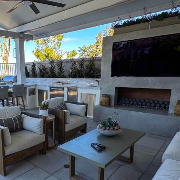 Modern Concrete Fireplace