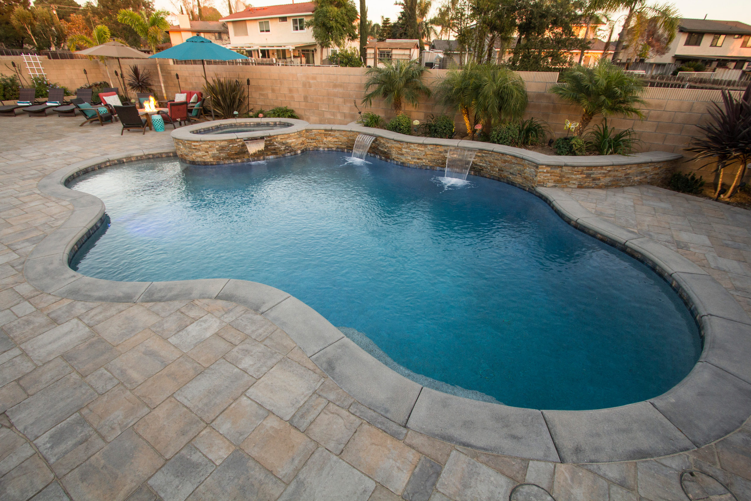 Freeform Swimming Pool Splash Pools And Construction Inc