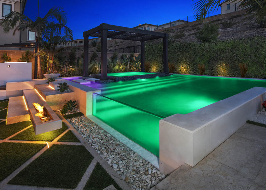 Irvine Custom Swimming Pool - Splash Pools & Construction, Inc.